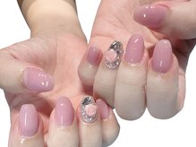 グローネイルズ(Glow Nails)