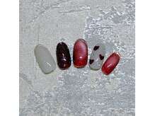 スイート シエル(Suite Ciel)/手描きハートネイル