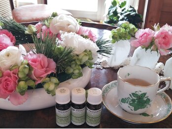 マホロ(MAHORO)の写真/春のストレス・花粉による不調対策に◎50種から選ぶオーダーメイドアロマ×鍼で、心身を整える特別な時間を