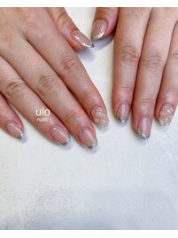 キラキラフレンチネイル