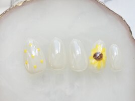 ひまわりネイル