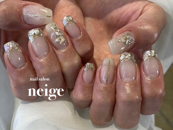 ネージュ(neige)/ニュアンスネイル シェルネイル