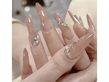 ウブントゥ(Ubuntu)の雰囲気（シンプルだけど華やかなデザインやワンホンネイル可！）