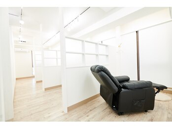 リア 越谷店(lia)/半個室リクライニングソファー♪