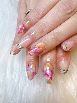 アブリール(Abrir)/持ち込みART8500円