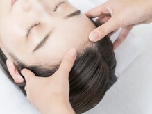 音叉を使ったドライヘッドスパで眼精疲労/頭痛/不眠/脳疲労に◎