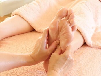 整体リラクゼーション スウィッチ/ドライヘッドスパ施術