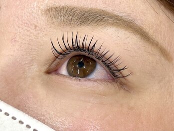 アシスティブサロン ライフ 博多竹下店(assistive salon Life)の写真/あなたに似合う目元をご提案◎自まつ毛派や下がりまつ毛にお悩みの方におすすめ♪あなたらしさを引き出す☆