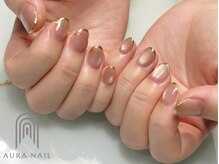 全メニューにパラジェルを使用。フィルインで爪への負担も少ない