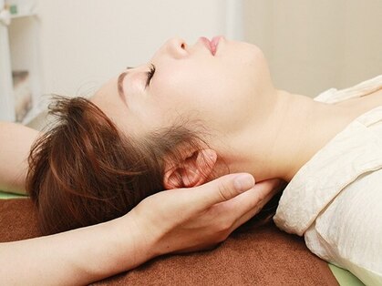 Private Salon Alba Luce【アルバルーチェ】カイロプラクティック/整体/肩こり/緑区の写真