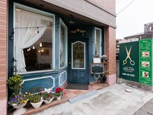 ヘアーアンドエステ ミカミ 鎌倉小町(MIKAMI)/鎌倉駅東口から徒歩4分・・・