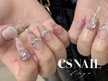 エスネイル 渋谷本店AT公園通り(es NAIL)の写真/SNSで人気の最新トレンドデザインまでハンド・フットともに再現度高いスタッフ多数☆芸能人のネイルも実現!