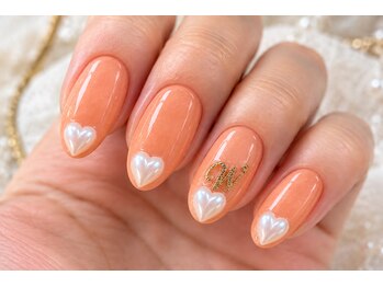 スウィートハート(Sweet Heart)/パールハートが可愛いネイル