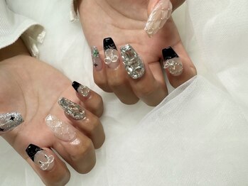 オーロラネイル(Aurora nail)の写真/痛ネイルなども対応可能◎３Dやキャラクター等パーツが豊富で"スキ"が詰まった自分だけのネイルを実現◆
