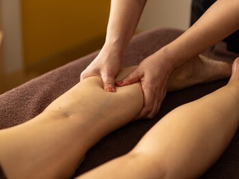 アル 本町店(allu)の写真/「痩身専門サロン。下半身の“がんこ脂肪”、寝てる間にすっきり。大人女性に人気♪」【心斎橋/本町】