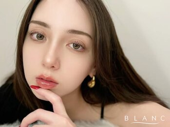 アイラッシュサロン ブラン 名西店(Blanc)の写真/【まつげの状態や目元に合わせたデザインをご提案!】モチの良さを徹底追及!マツパ派もマツエク派も満足度◎