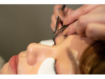 ブレア(Blair)/アイシャンプー付きでのご施術