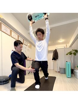 辻堂シン整体院(辻堂Shin整体院)の写真/O脚X脚は脚だけの問題ではありません。