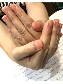 ヘアアンドネイル ピーファイブ(P-five)/シンプルネイルも夏カラー♪