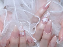 海外トレンド！フラワーネイル