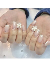ガーリー細フレンチネイル