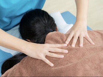 ひでしま整骨院 野芥院の写真/【自律神経の乱れに】マッサージで身体を整えリラックス◎慢性的な疲労感を解消し、施術後は全身スッキリ!