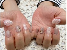 ネイルサロン K/つけ放題※長さ出し不可