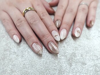 ラミニョンネイルナゴヤ(La Mignon Nail Nagoya)の写真/【オフ無料◇春にぴったり◆春のお出かけネイル¥7500】アートデザイン多数ご用意◎パラジェル変更OK！