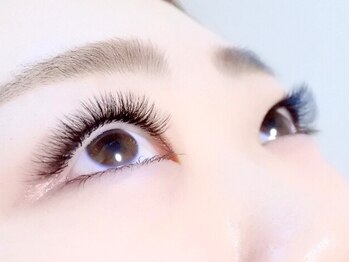 プアラニ(PUALANI)/濃密ふさふさまつげ♪