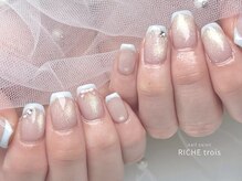 リッシュ トロワ(RICHE trois)/パステルブルーフレンチ