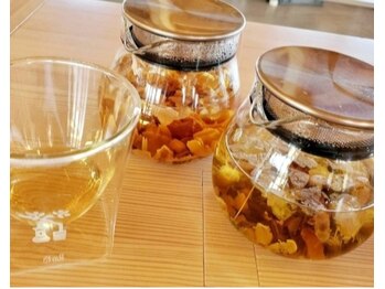 ティア ザ ビューティー(The beauty)/ヘルジアンウッドハーブティー