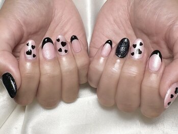 ヒールネイル(heal nail)/pink×黒french×heart~