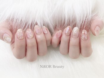 ニコルビューティー 高槻 南平台店(NiKOR beauty)/ラグジュアリーアート/8,000円～