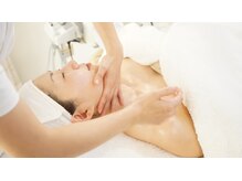 メナードフェイシャルサロン 西宮の沢/デコルテ