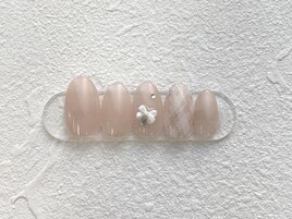 ホワイト斜めチェック