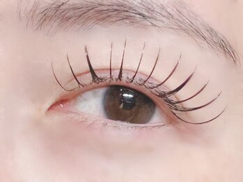 エミーアイラッシュ 大通店(Emii Eyelash)の写真/【なりたい顔No.1！】ラッシュリフト4600円でぱっちり可愛く♪フラットラッシュで自まつ毛級の自然さ♪