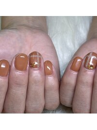 ワンポイントチェックネイル
