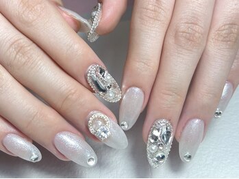 ネイルパレス(NAIL PALACE)の写真/トレンドを盛り込んだ可愛いデザイン多数あり☆自慢の可愛いがぎゅっと詰まった指先に♪