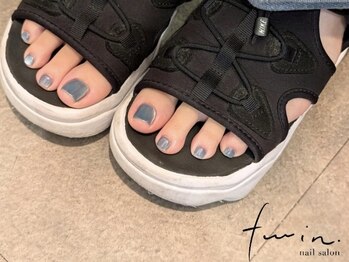 ツイン(twin.)/フットマグネットワンカラー