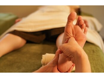 tea tree aroma & holistic アロマ・タイ古式・モリンガ蒸し【12/20 OPEN(予定)】/