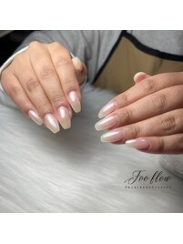 ホワイトミラーネイル