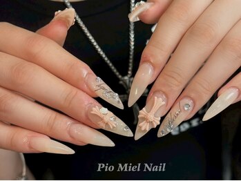 ピオミエルネイル 新宿(pio miel nail)の写真/10時から深夜3時まで営業中!仕事後もナイトワ-ク後もOK◎“夜型女子の味方”サロン★10:00~翌3:00まで営業