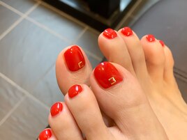 Red nail