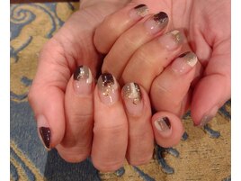 変形フレンチ フラッシュネイル
