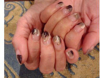 ネイルサロン リスタ(Rista)/変形フレンチ フラッシュネイル