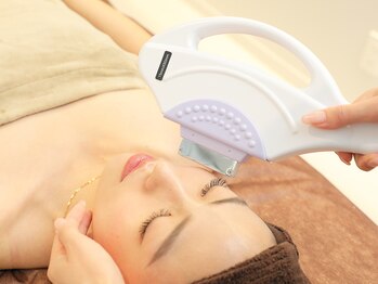 レイジュ(reiju)/ルミクスa9脱毛施術風景