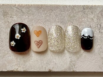 カラ ネイル 中津店(calla nail)/乙女チックなキラキラネイル