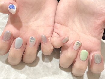 ビガップ(Big up)/