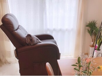 ミーナ(mina)の写真/【ママさんのキレイでいたいを叶える】個室で周りを気にせず施術♪リピーター様多数◎顧客満足度◎