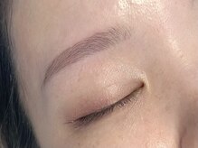 ヨウハ(YOHA)/柔らかく上品なアイブロウ